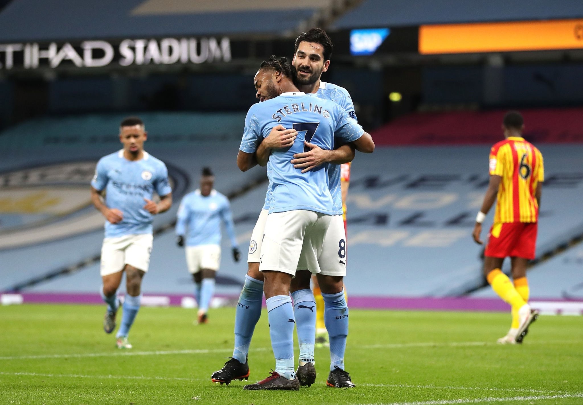 以推动本国 以推动本国